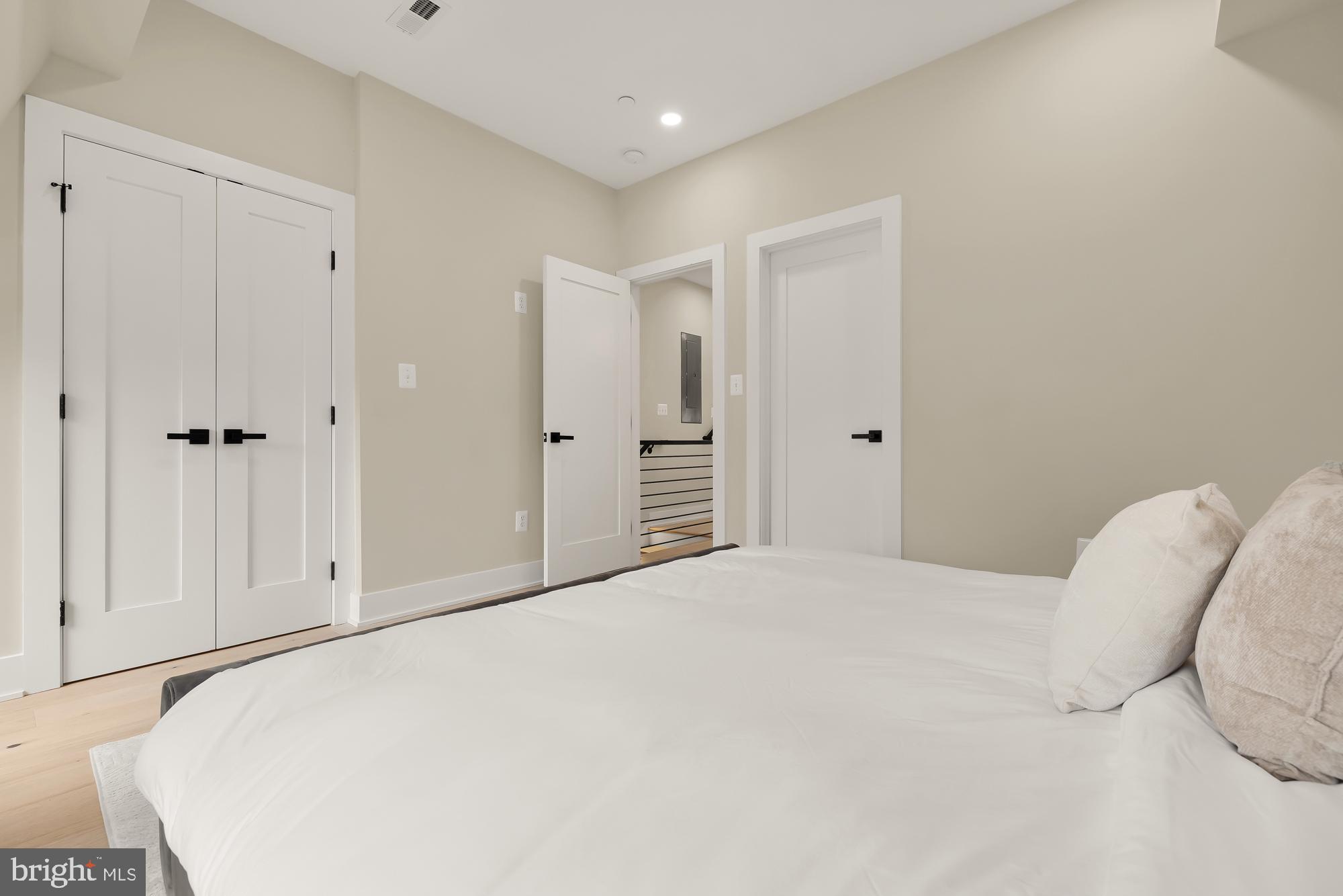 802 21st Street Northeast, Unit 3PH Washington, DC 20002 - Photo 24 of 46 Bedroom 3