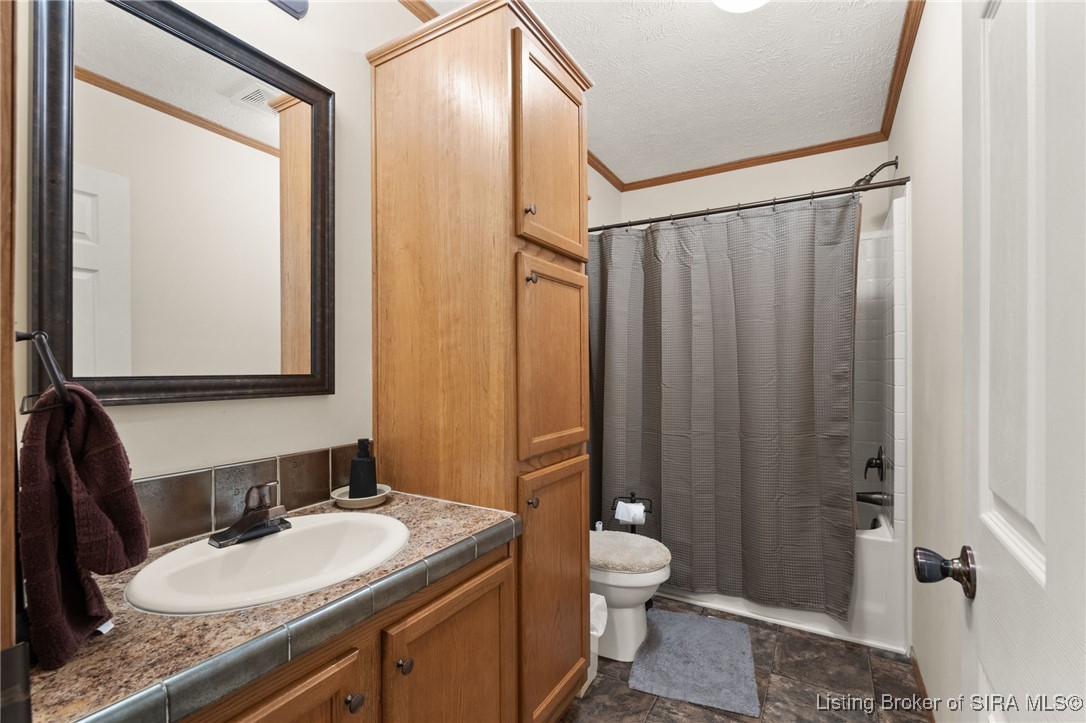 5135 North Vanlaningham Road Milltown, IN 47145 - Photo 34 of 56