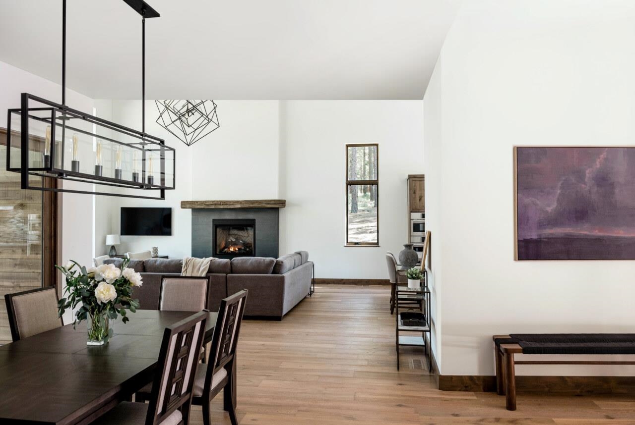 1391 Eagle Feather Portola, CA 96122 - Photo 11 of 28 a view of a livingroom with furniture and a couch