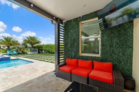 $749,000 | 15834 Hummingbird Lane, Loxahatchee, FL 33470