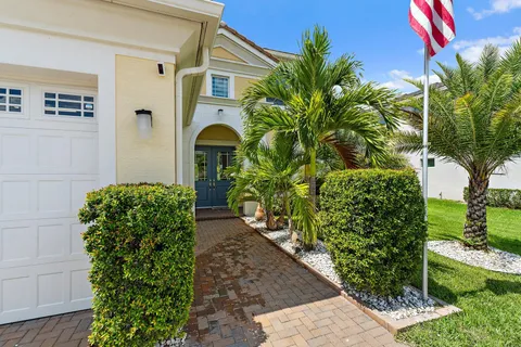 $749,000 | 15834 Hummingbird Lane, Loxahatchee, FL 33470