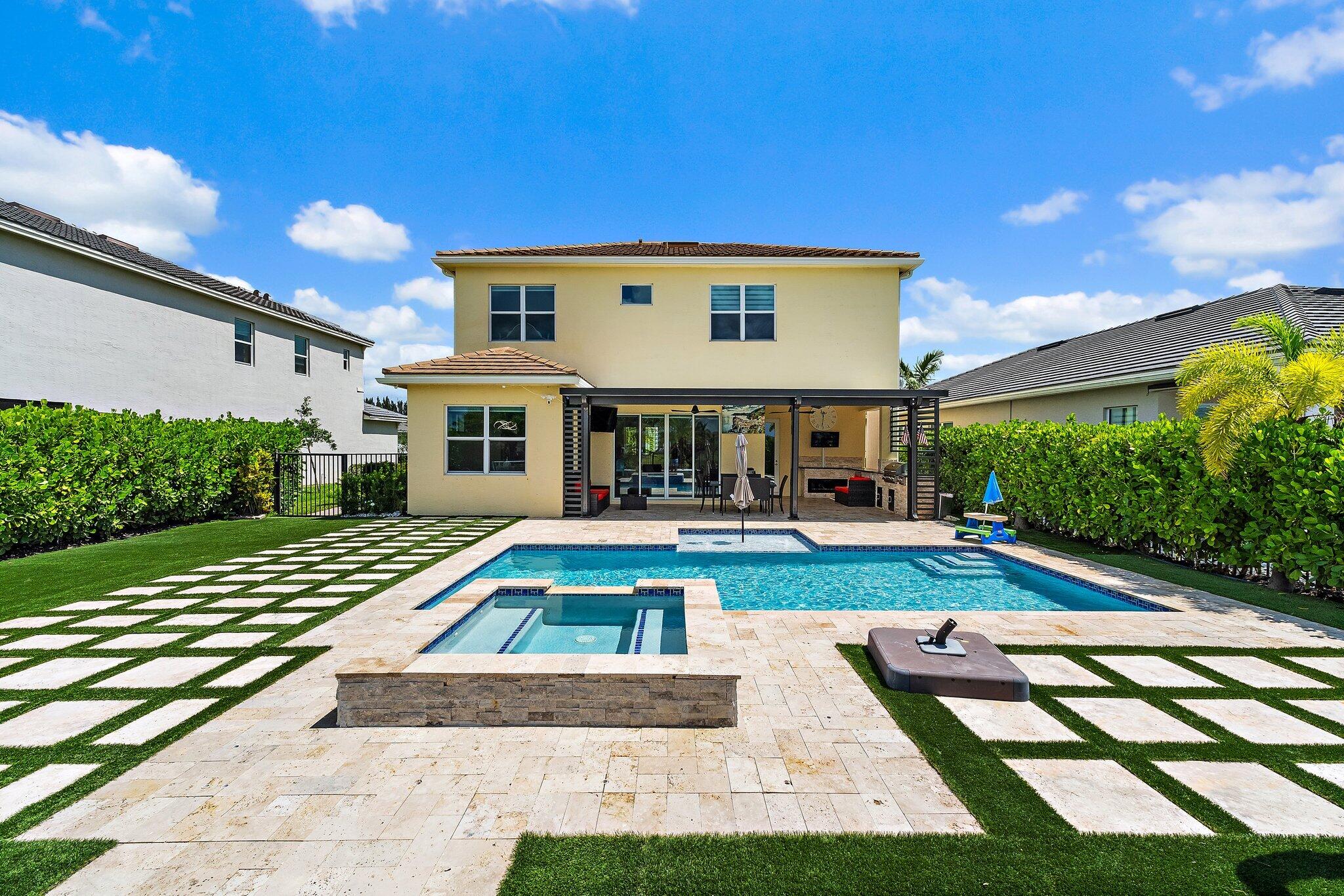 15834 Hummingbird Lane Loxahatchee, FL 33470 - Photo 46 of 61 067-15834HummingbirdLn-Loxahatchee-SMALL