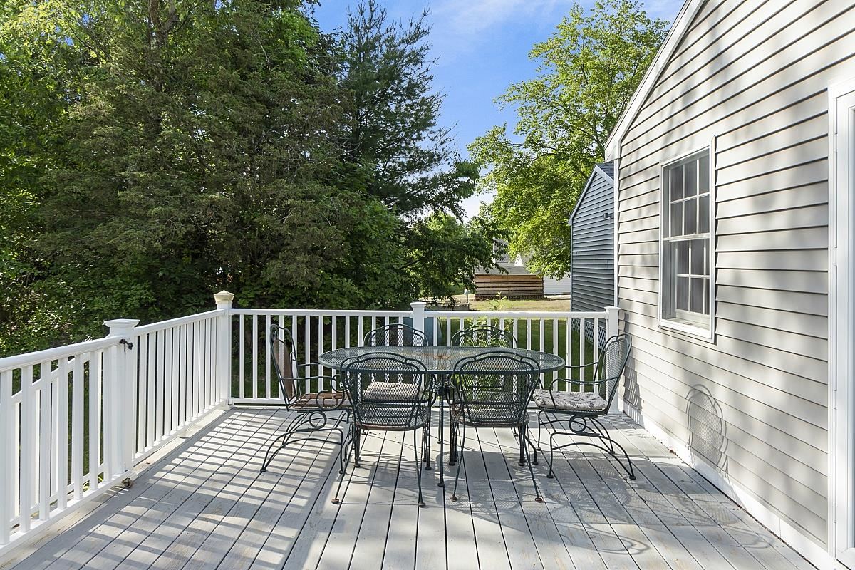 99 Currier Road Pelham, NH 03076 - Photo 24 of 27