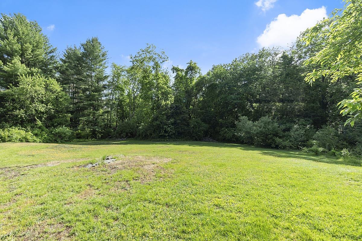99 Currier Road Pelham, NH 03076 - Photo 27 of 27
