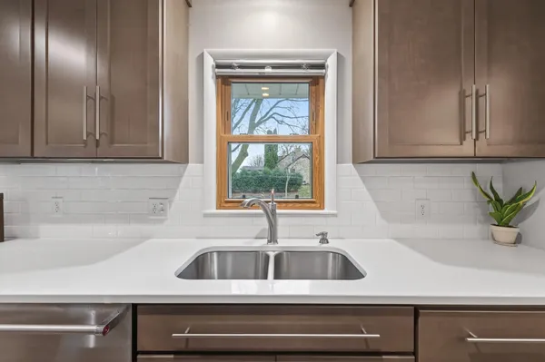 $424,900 | 3101 Northeast Benjamin Street, Minneapolis, MN 55418