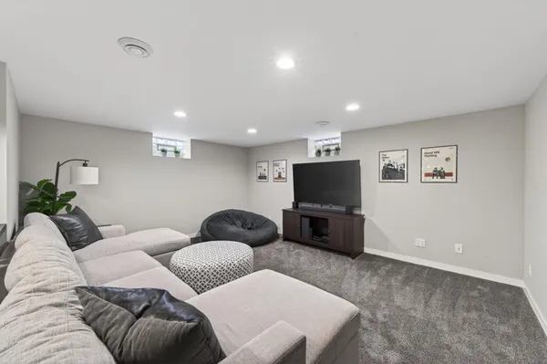 $424,900 | 3101 Northeast Benjamin Street, Minneapolis, MN 55418
