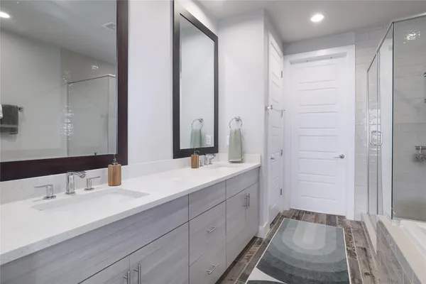 $3,250 | 6021 Seville Drive, Austin, TX 78724