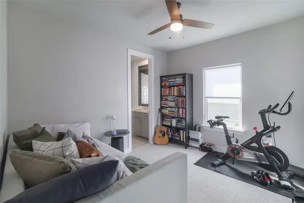 $3,250 | 6021 Seville Drive, Austin, TX 78724