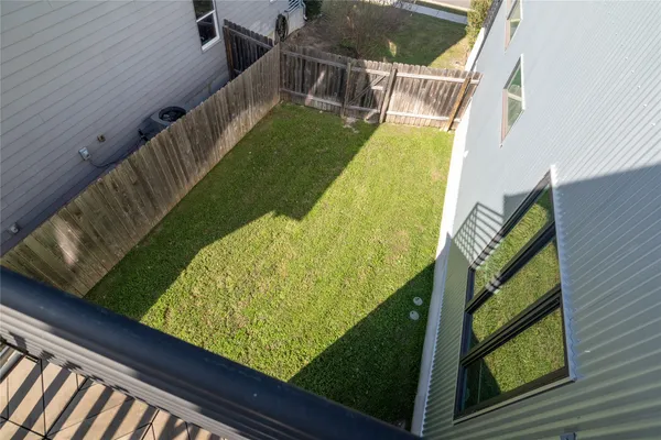 $3,250 | 6021 Seville Drive, Austin, TX 78724