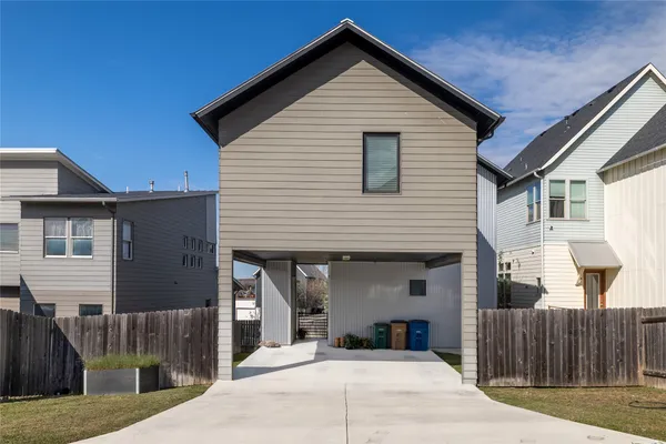 $3,250 | 6021 Seville Drive, Austin, TX 78724