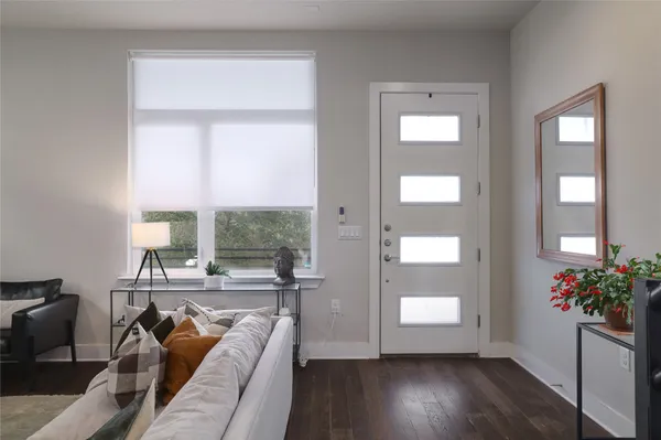 $3,250 | 6021 Seville Drive, Austin, TX 78724