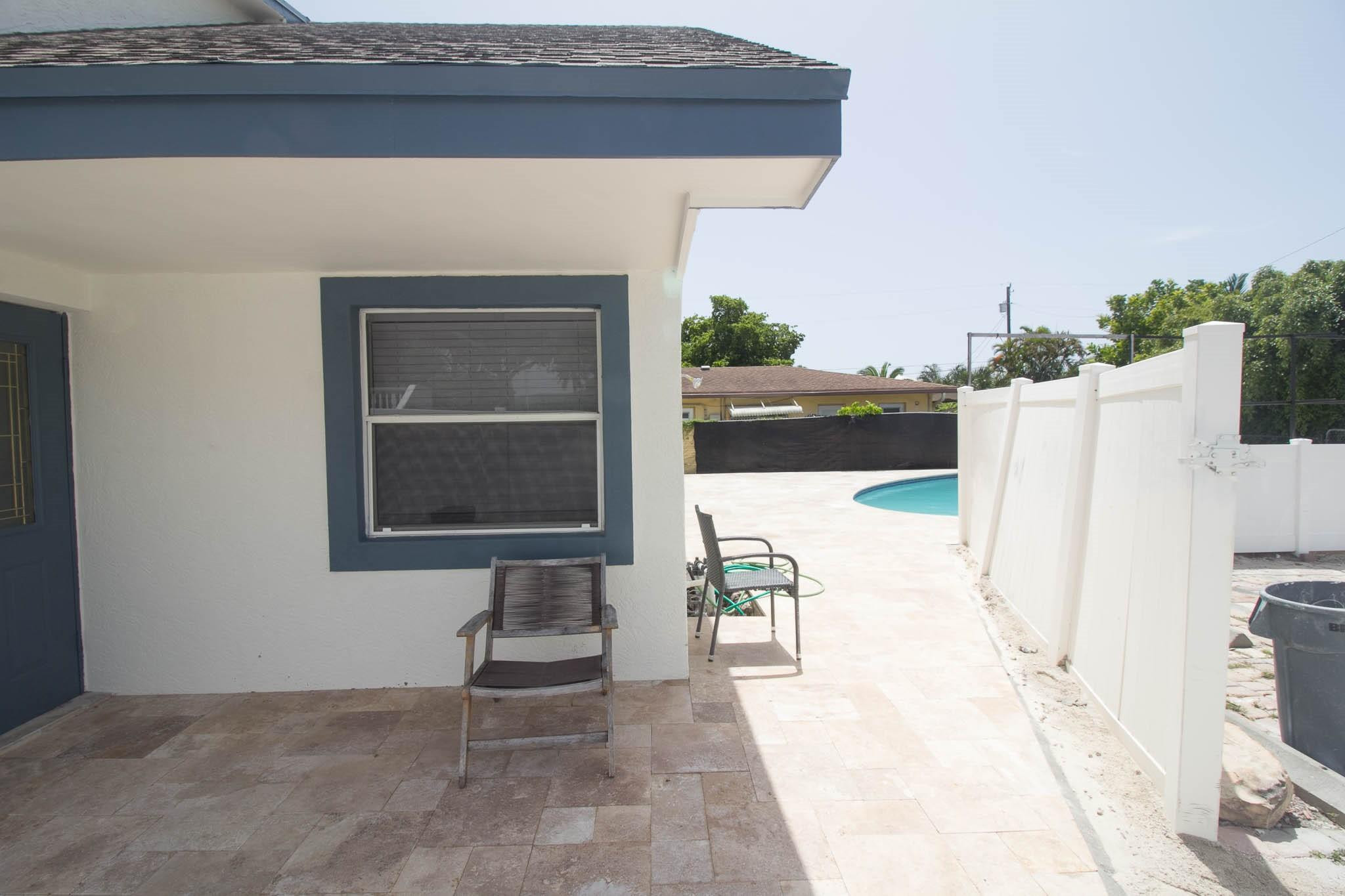 1109 Pine Drive Pompano Beach, FL 33060 - Photo 4 of 31 Photo 4