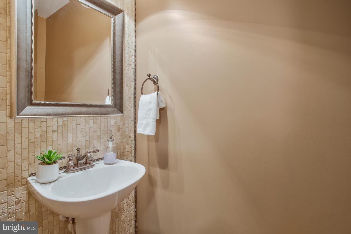 1755 Maple Avenue Hanover, MD 21076 - Photo 18 of 42 Half bath main level