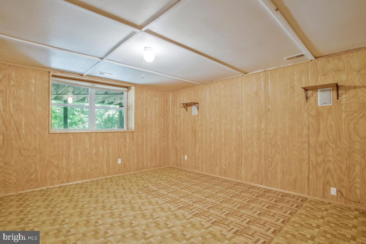 1755 Maple Avenue Hanover, MD 21076 - Photo 32 of 42 Bedroom #4
