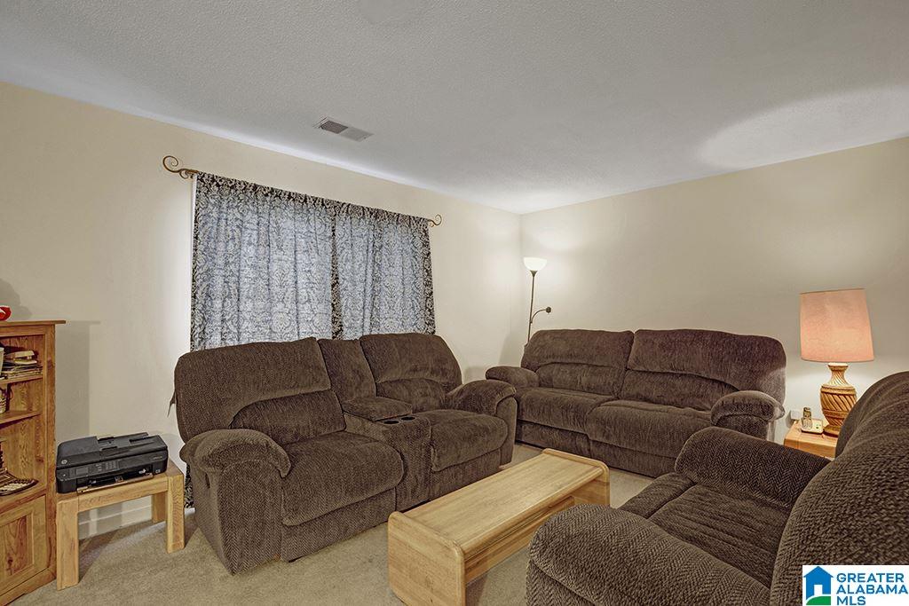 6185 Crest Green Road Birmingham, AL 35212 - Photo 8 of 18 Gallery Image 8