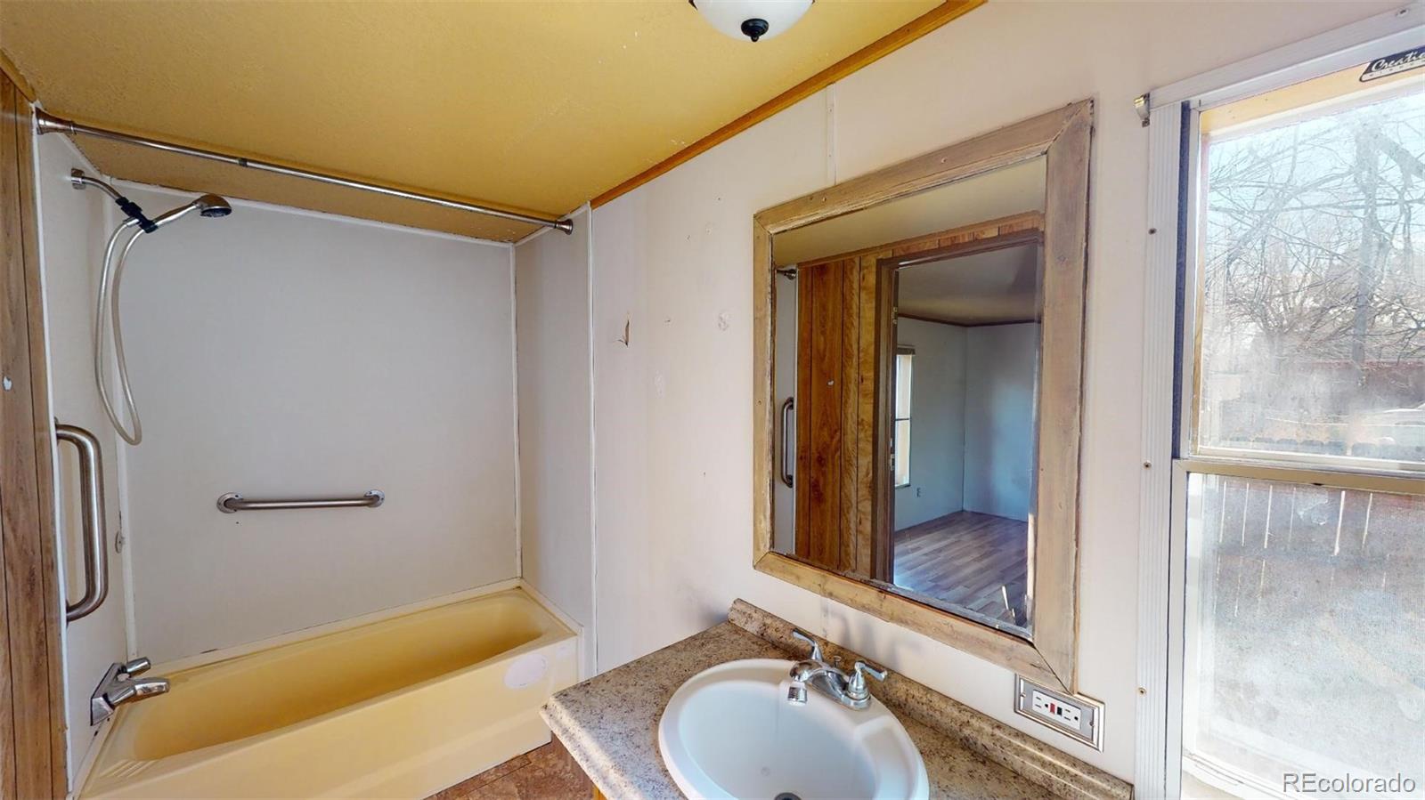 2595 Wooddale Road, Unit 54 Colorado Springs, CO 80906 - Photo 7 of 13 Gallery Image 7