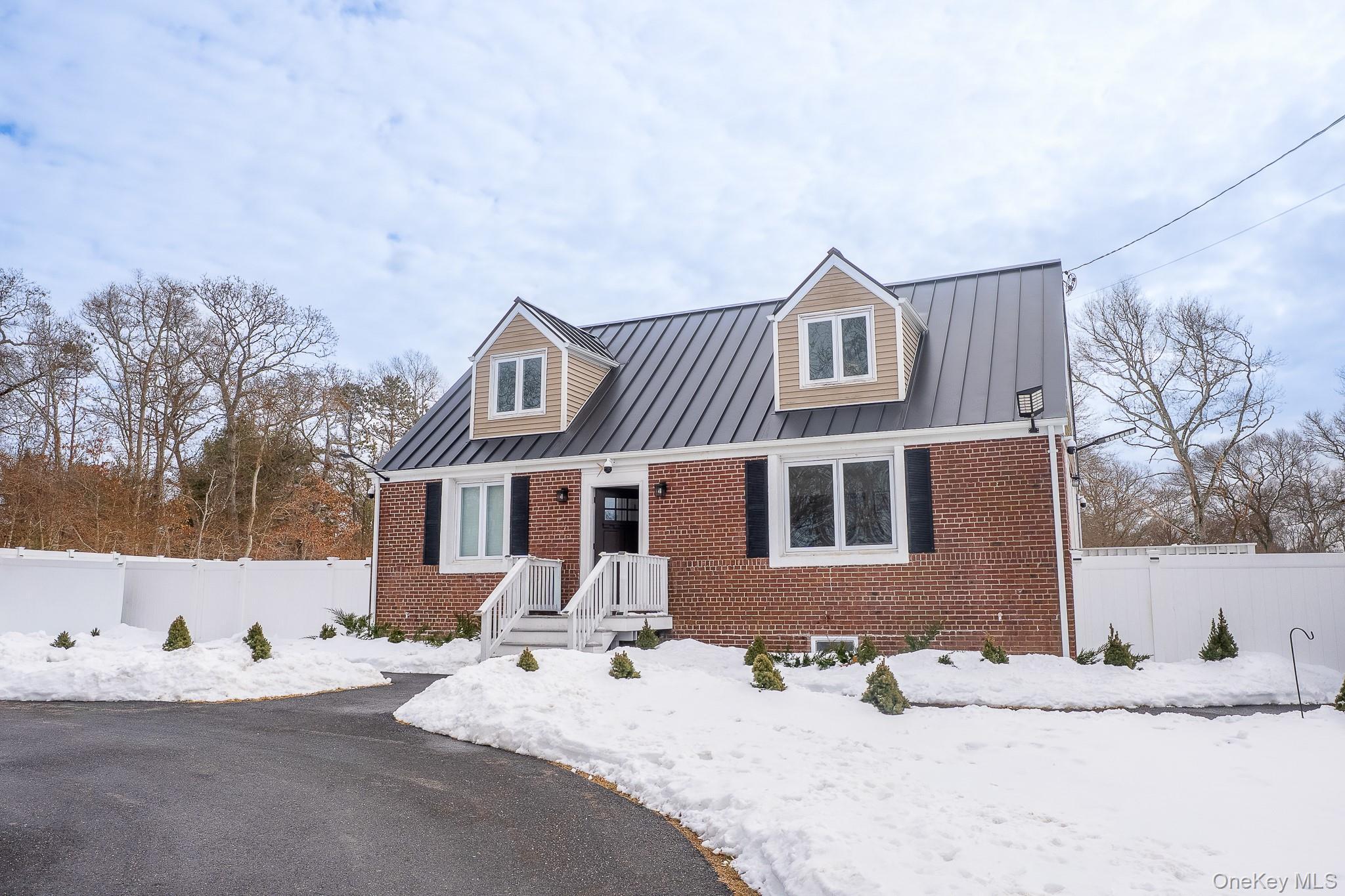 4 Riverside Avenue Mastic Beach, NY 11951 - Photo 3 of 17