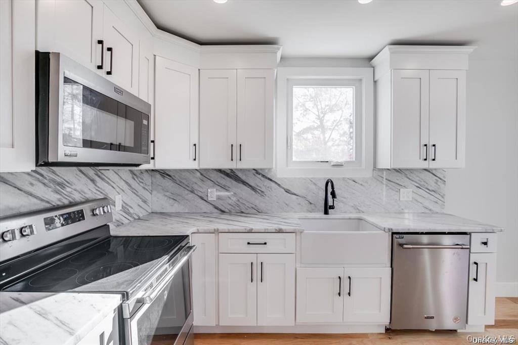 4 Riverside Avenue Mastic Beach, NY 11951 - Photo 6 of 17