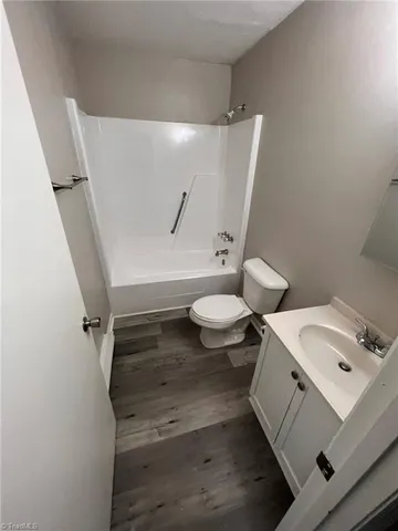 $705 | 216 Church Street, Unit 4, Thomasville, NC 27360