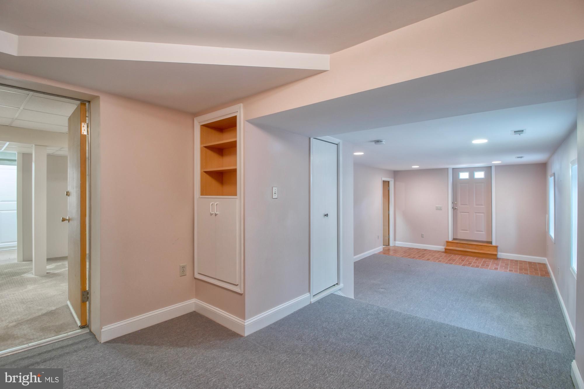 516 Yarmouth Road Baltimore, MD 21286 - Photo 39 of 50 Choices are endless in this space