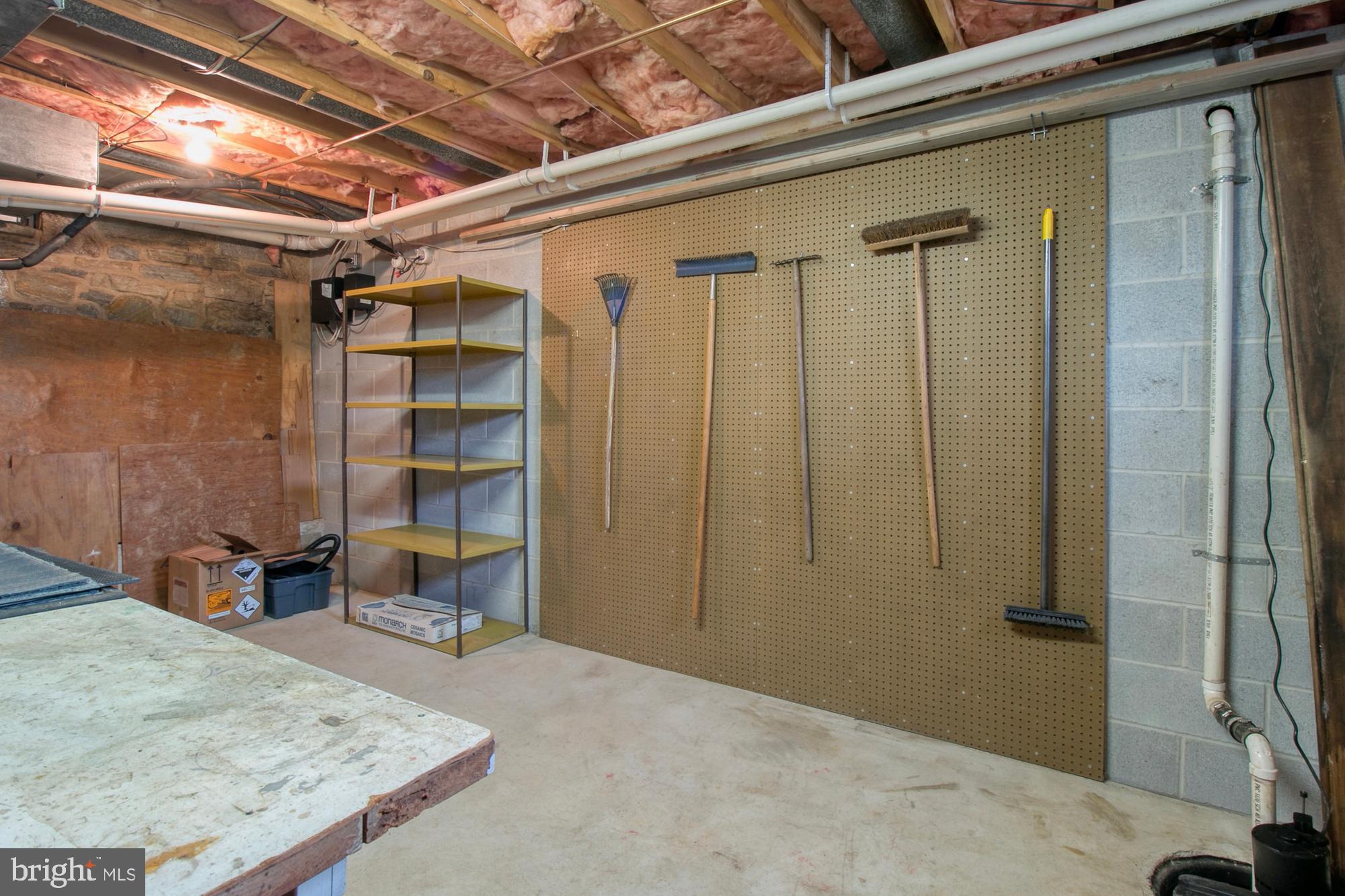 516 Yarmouth Road Baltimore, MD 21286 - Photo 43 of 50 Tons of storage in this house