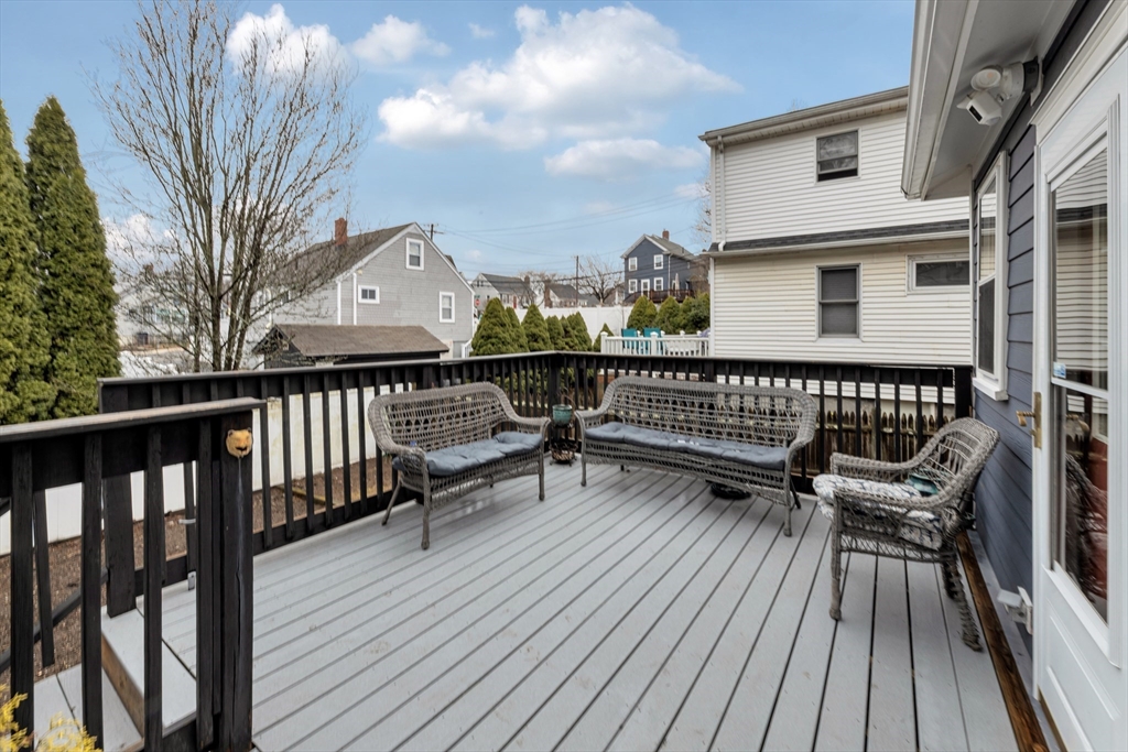 18 Hemlock Road Boston, MA 02132 - Photo 5 of 27