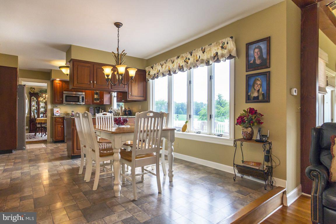 17163 Fairfield Road Stewartstown, PA 17363 - Photo 14 of 90 Spacious country-style kitchen.