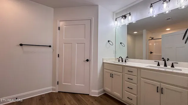 $2,400 | 668 Snowflower Circle, Pigeon Forge, TN 37863