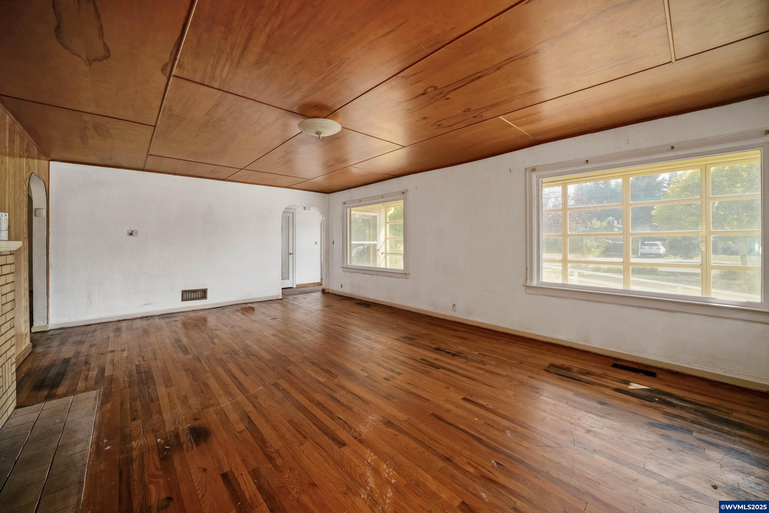 521 Chemawa Road North Keizer, OR 97303 - Photo 11 of 39 Gallery Image 11