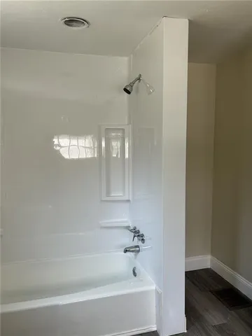 $1,525 | 310 Stratford Avenue, Unit 1, Pittsburgh, PA 15232