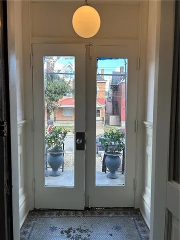 $1,525 | 310 Stratford Avenue, Unit 1, Pittsburgh, PA 15232