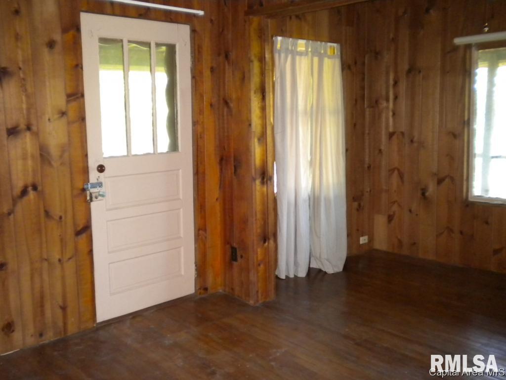 67 Fayette Street Exeter, IL 62621 - Photo 4 of 14