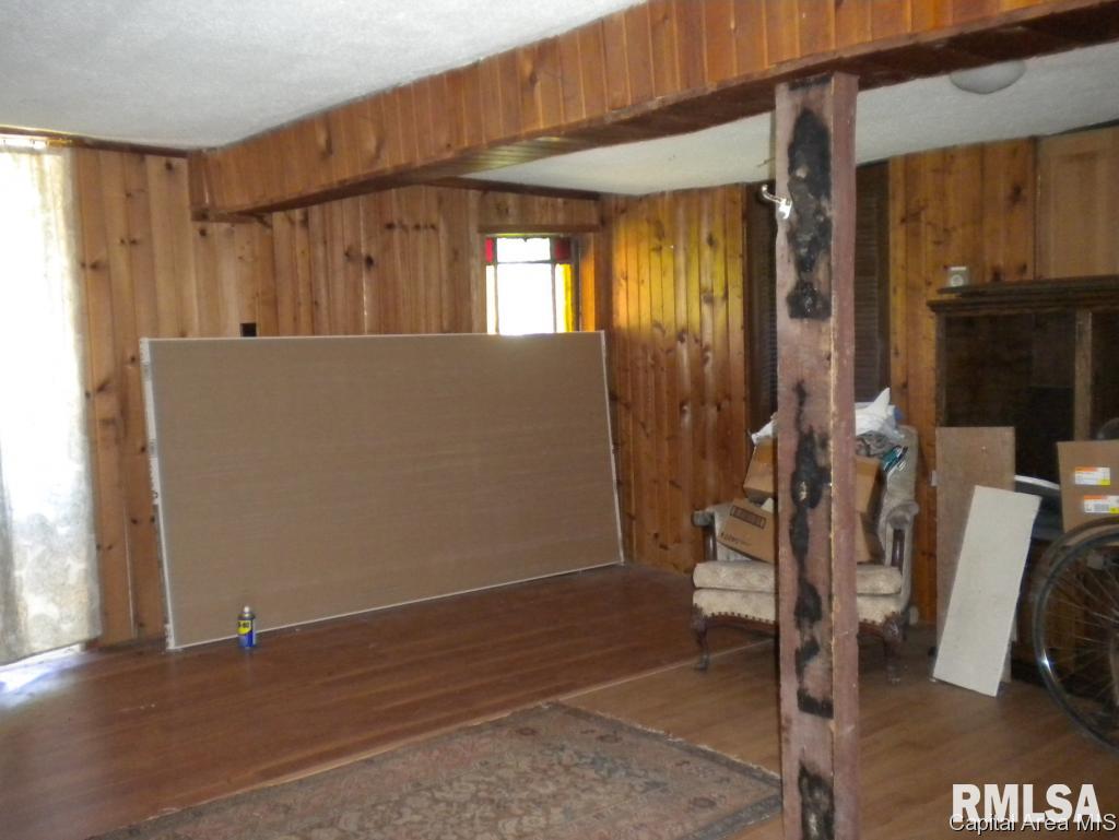 67 Fayette Street Exeter, IL 62621 - Photo 8 of 14
