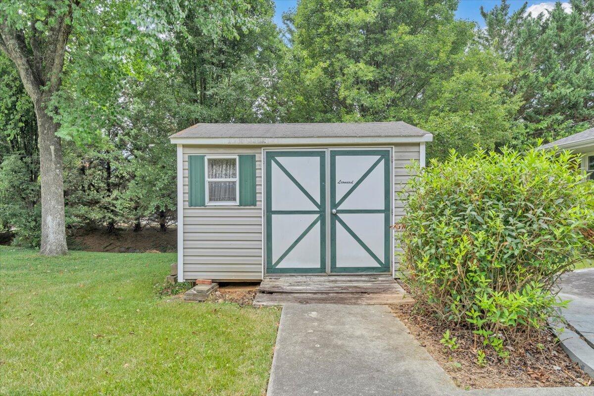 4962 Bower Road Roanoke, VA 24018 - Photo 44 of 55 45-MIB01615