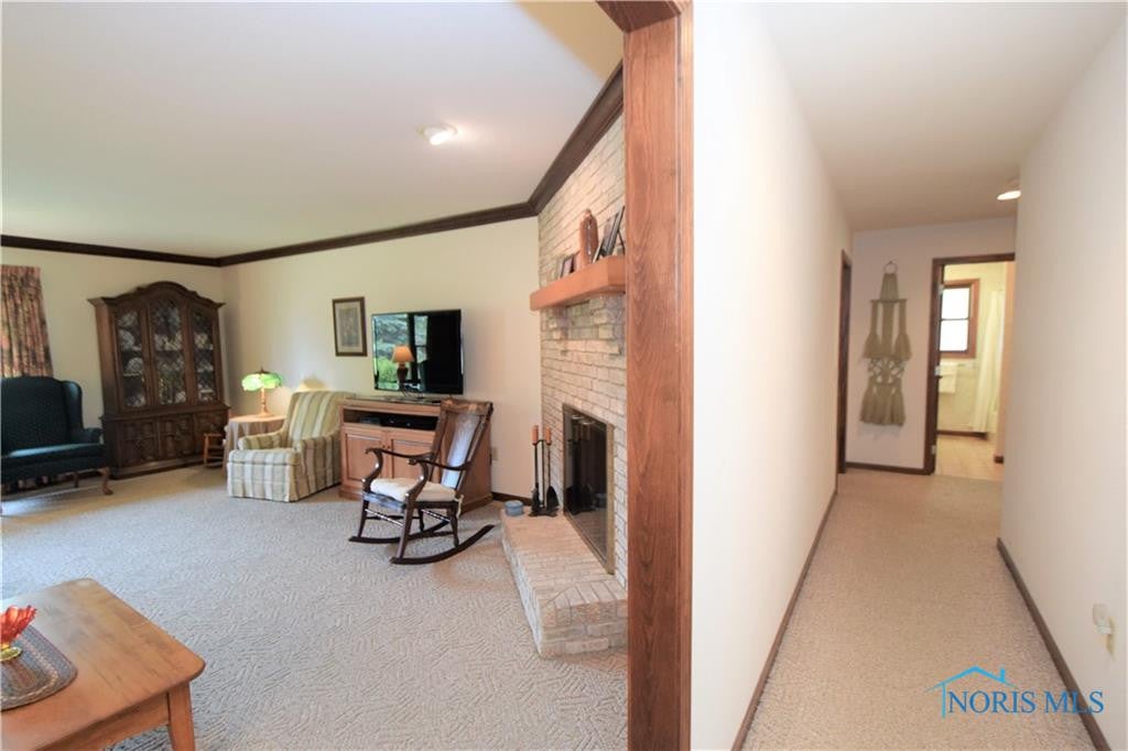 3047 Albon Road Maumee, OH 43537 - Photo 18 of 49 Gallery Image 18