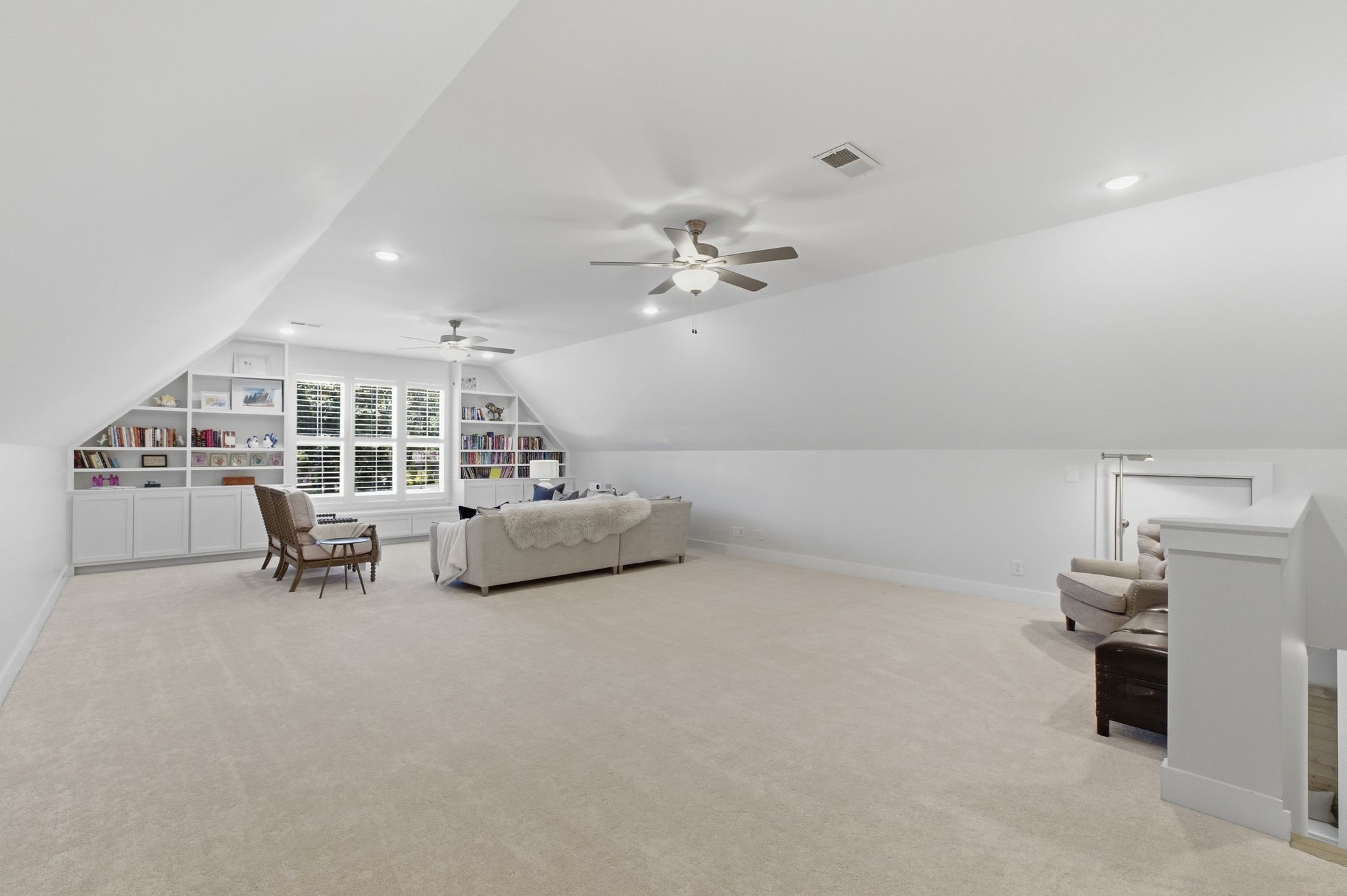 17845 Highway 76 East Springfield, TN 37172 - Photo 35 of 55 a view of a room with furniture and a chandelier