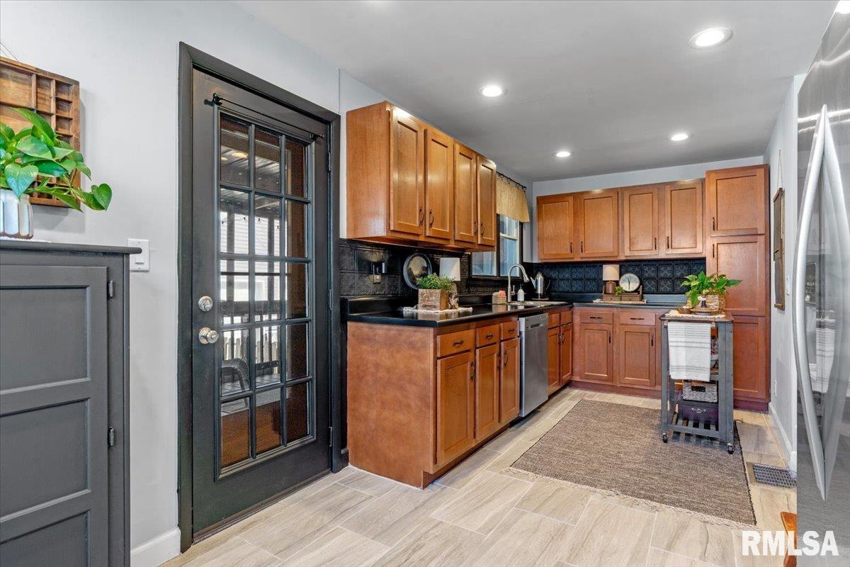 1425 West Edwards Street Springfield, IL 62704 - Photo 15 of 46