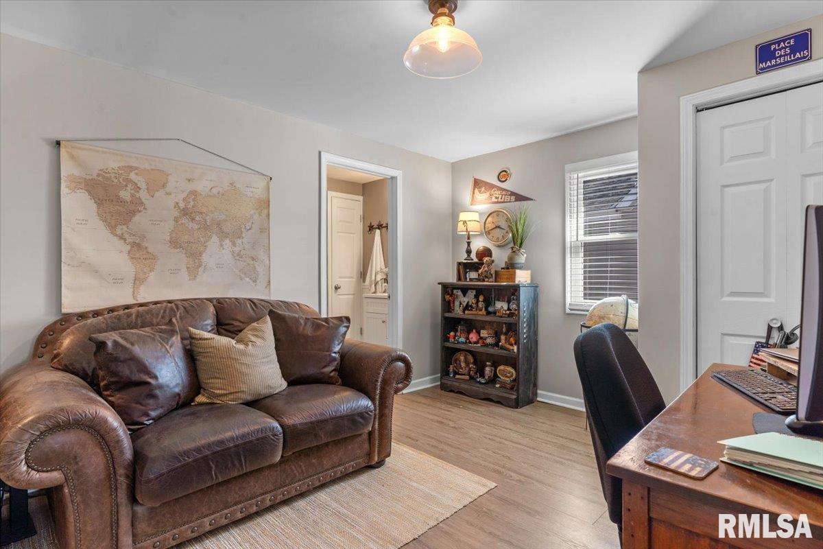 1425 West Edwards Street Springfield, IL 62704 - Photo 18 of 46