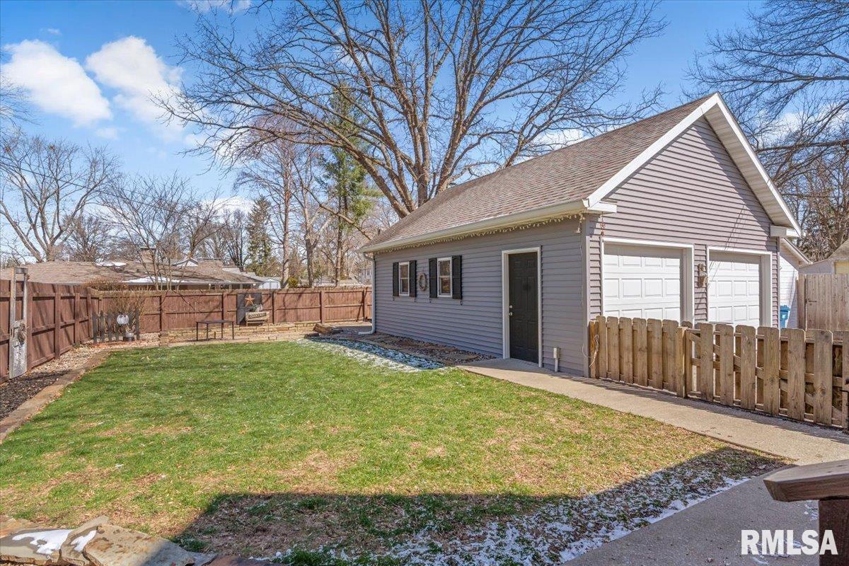 1425 West Edwards Street Springfield, IL 62704 - Photo 37 of 46
