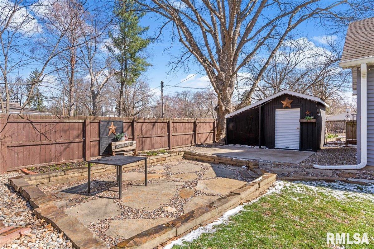 1425 West Edwards Street Springfield, IL 62704 - Photo 38 of 46