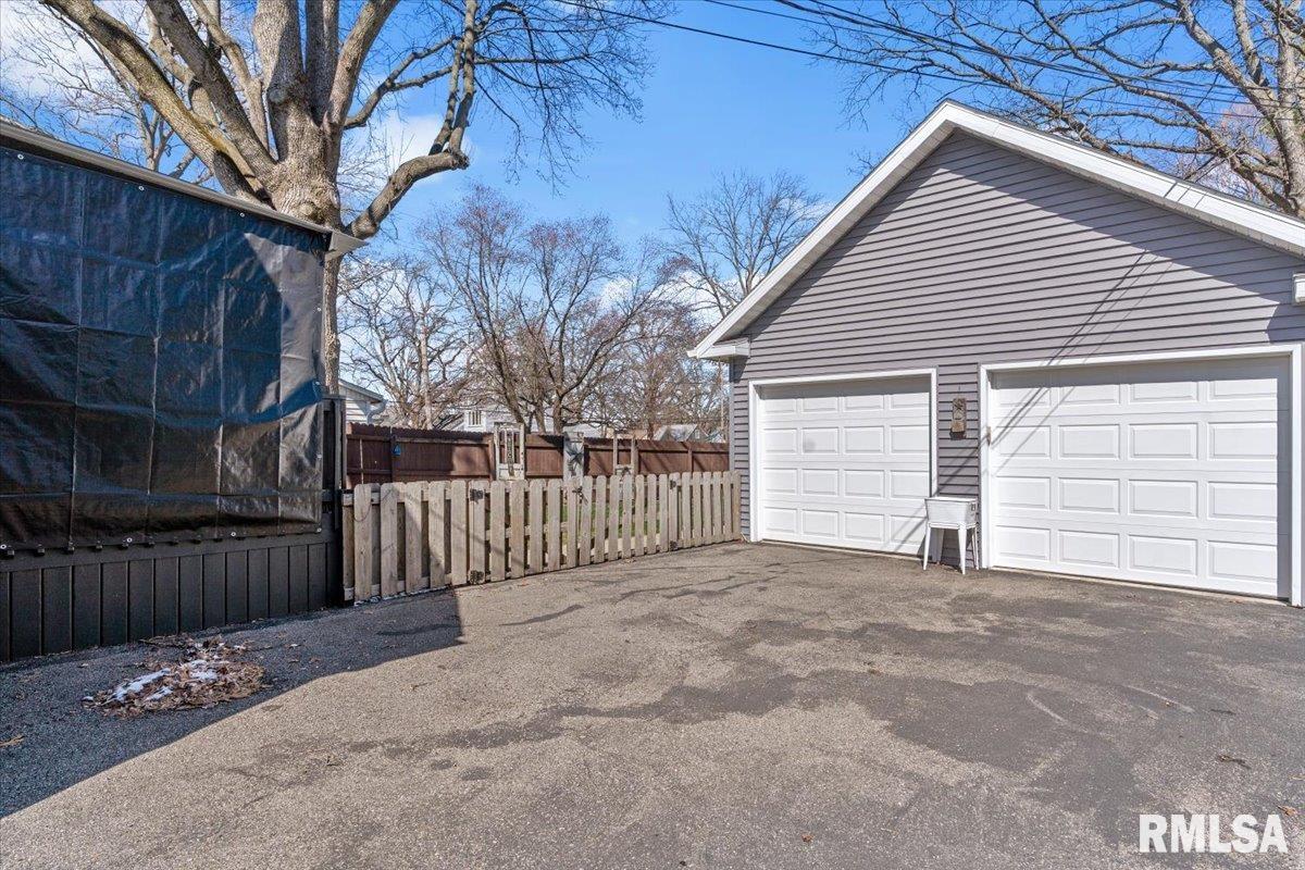 1425 West Edwards Street Springfield, IL 62704 - Photo 42 of 46