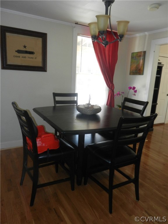 1007 Burnside Street Hopewell, VA 23860 - Photo 8 of 19 a view of a dining room with furniture and window
