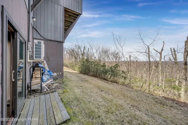 $555,000 | 269 Big Pocono Pass, Tannersville, PA 18372