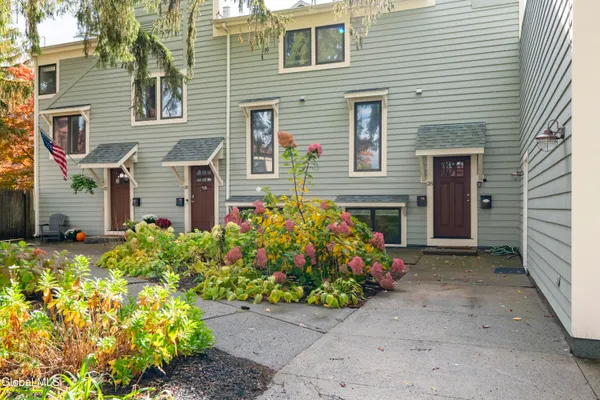 $33,600 | 28 White Street, Unit 28, Saratoga Springs, NY 12866