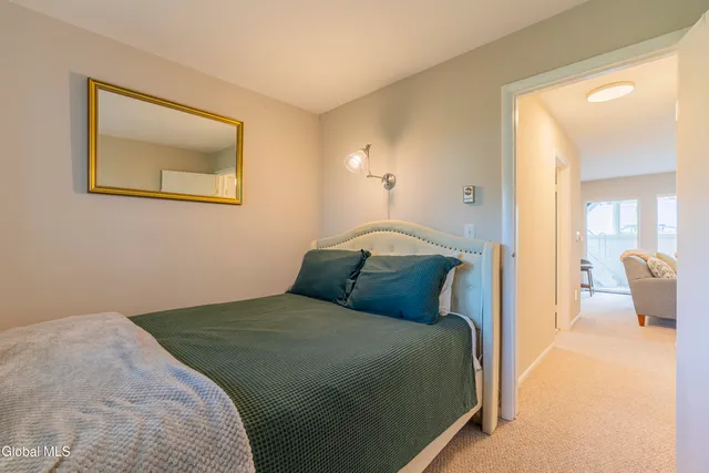 $3,350 | 28 White Street, Unit 28, Saratoga Springs, NY 12866