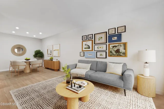 $645,000 | 513 Water Oak Lane, Unit D, Oak Park, CA 91377