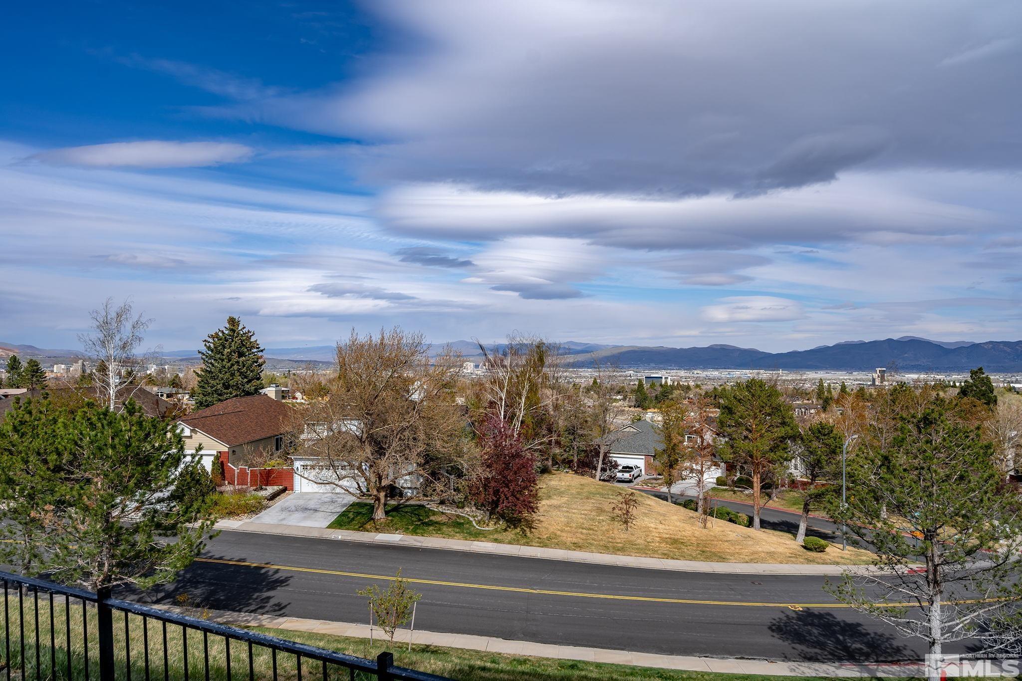 2360 Overlook Court Reno, NV 89509 - Photo 34 of 39 Photo 35