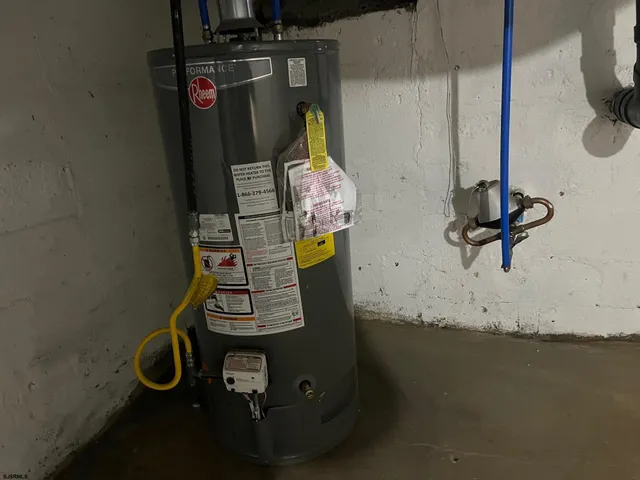 $295,000 | 725 East Pine Street, Millville, NJ 08332