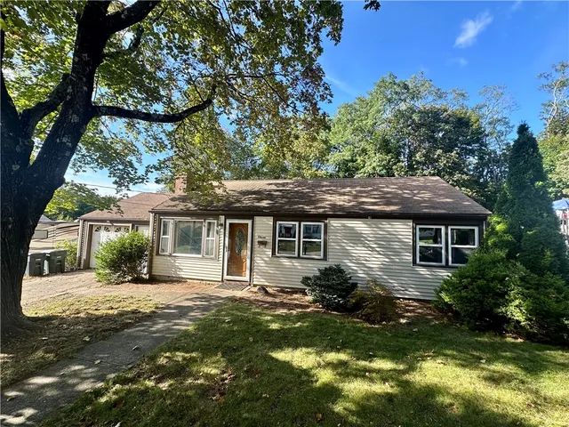 $345,000 | 11 Dexter Street, Coventry, RI 02816