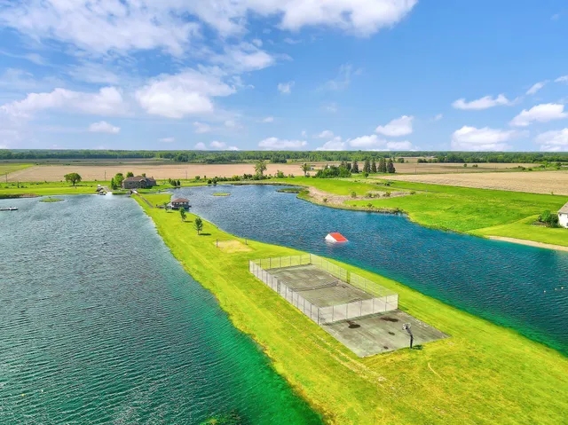 $85,000 | 35713 Patriot Avenue, Center City, MN 55012